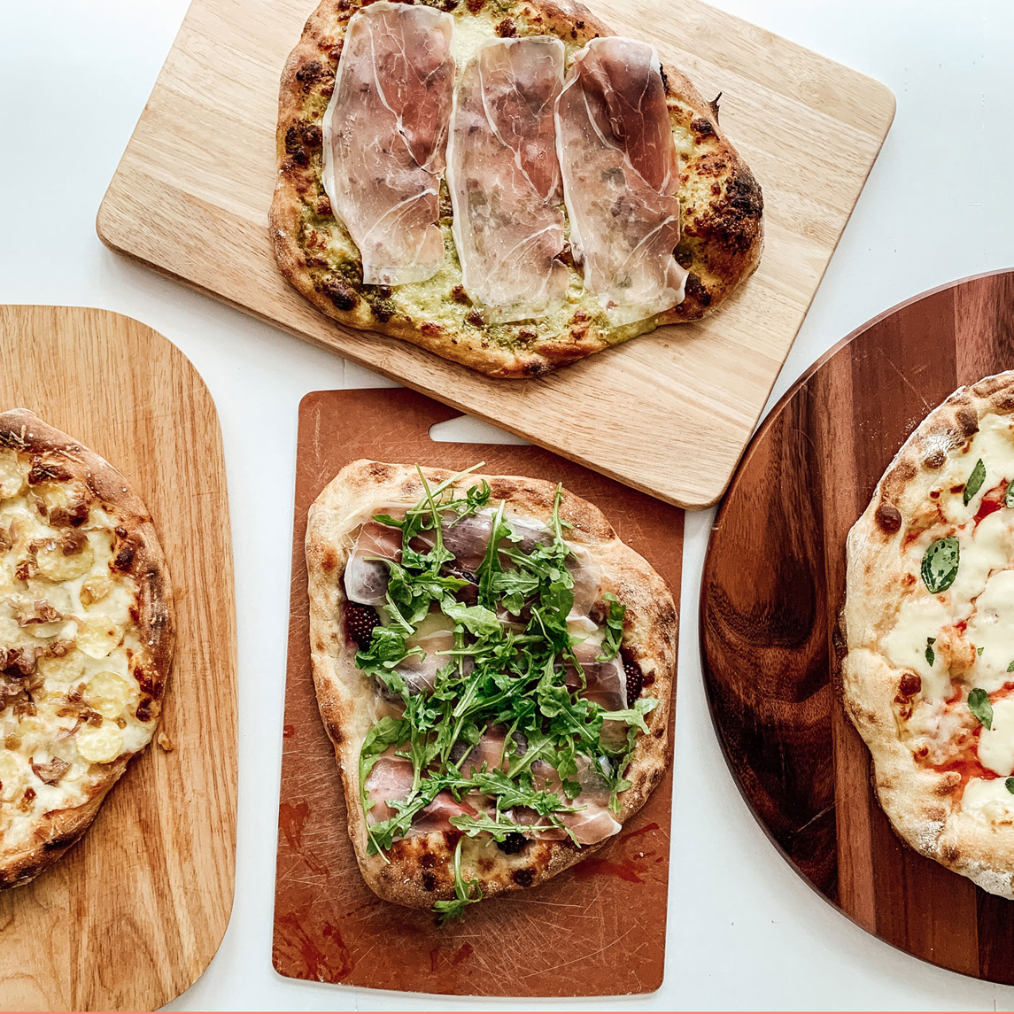 how-to-make-the-best-wood-fired-pizza-at-home-home-and-kind