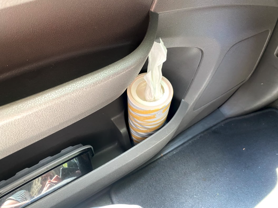 Keep Round Tissue Canisters in Your Car