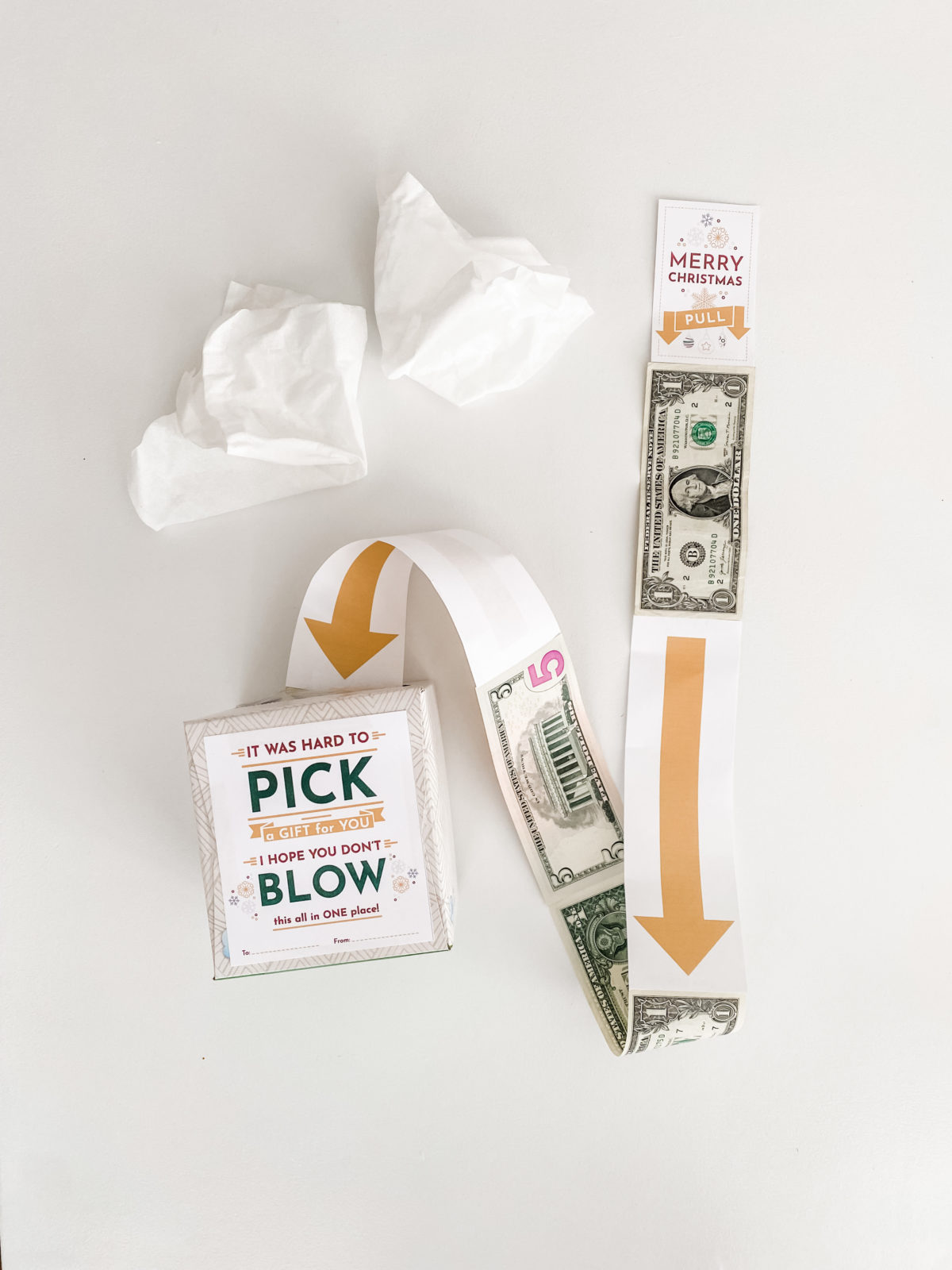 easy-christmas-gift-idea-tissue-box-money-roll-free-printable-home